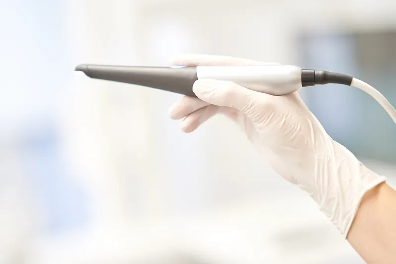Intraoral camera