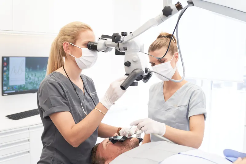 Root canal treatment under the microscope
